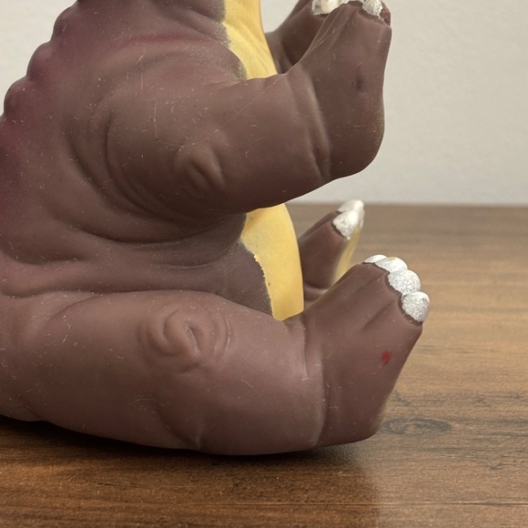 VINTAGE 1988 Land Before Time LITTLE FOOT Dinosaur Rubber Hand Puppet Pizza Hut - Picture 11 of 11